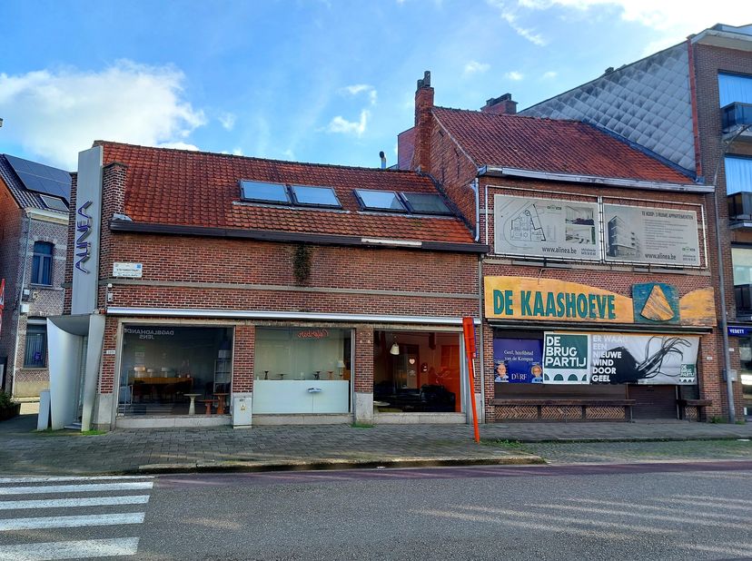 À Vendre : Immeubles commerciaux avec une superficie de parcelle de 212 m² à Stationsstraat 167-169, Geel&lt;br /&gt;
&lt;br /&gt;
Nous mettons en vente ces immeu