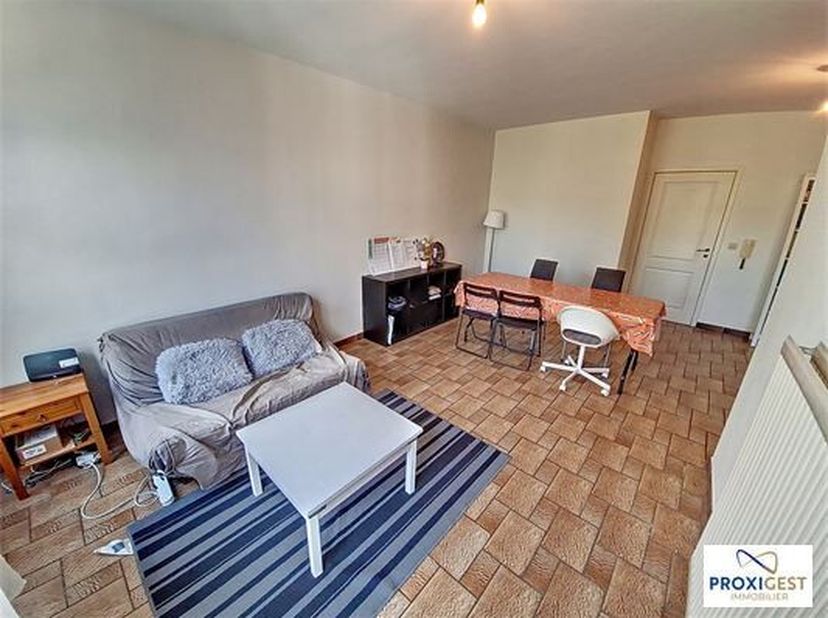 Namur : bel appartement 2 chambres très bien situé au coeur de la vie active du centre ville, de ses commerces, services, université et transports en