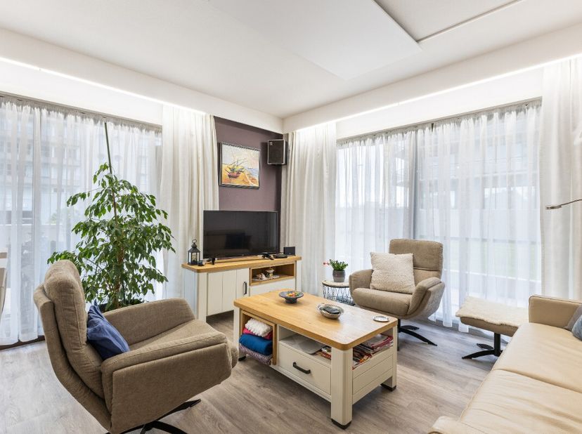 La Panne : Appartement de plain-pied prêt à emménager avec 2 chambres, à quelques pas de la digue À la recherche dun appartement confortable à un empl