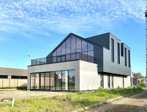                                         Commercieel Gebouw te huur in Aalst, € 6.000
