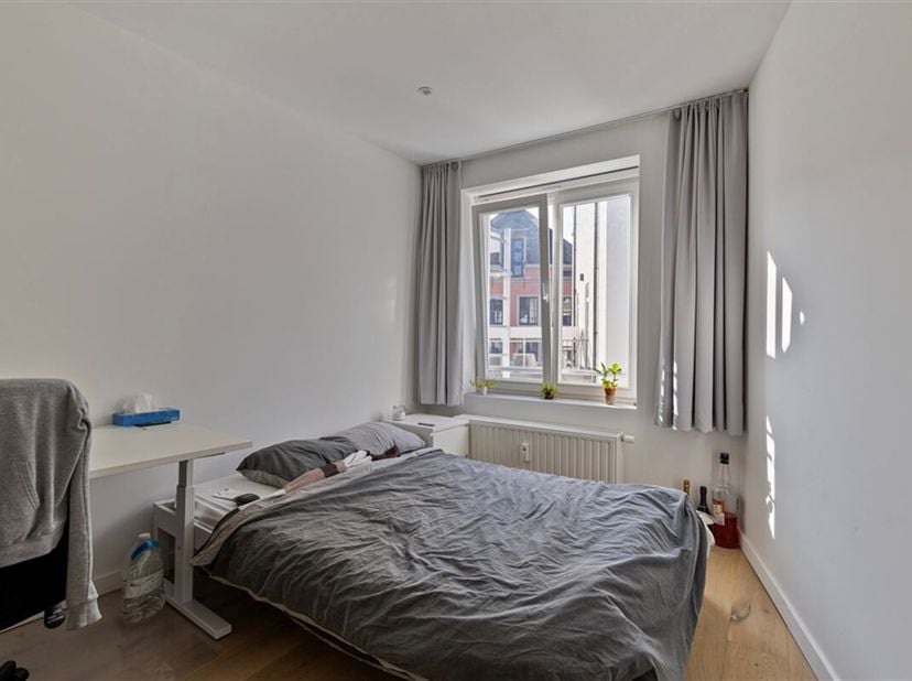 Deze luxueuze studentenkamer in residentie &quot;ME59&quot; bevindt zich in een authentiek gebouw op de Mechelsestraat.&lt;br /&gt;
Het gebouw werd in 2022 volledig g
