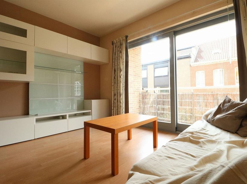 L&#039;appartement ne sera disponible qu&#039;en septembre 2025 !&lt;br /&gt;
Superbe appartement meublé de +- 55m² , il se compose de:&lt;br /&gt;
- 1 chambre de +- 14m²&lt;b