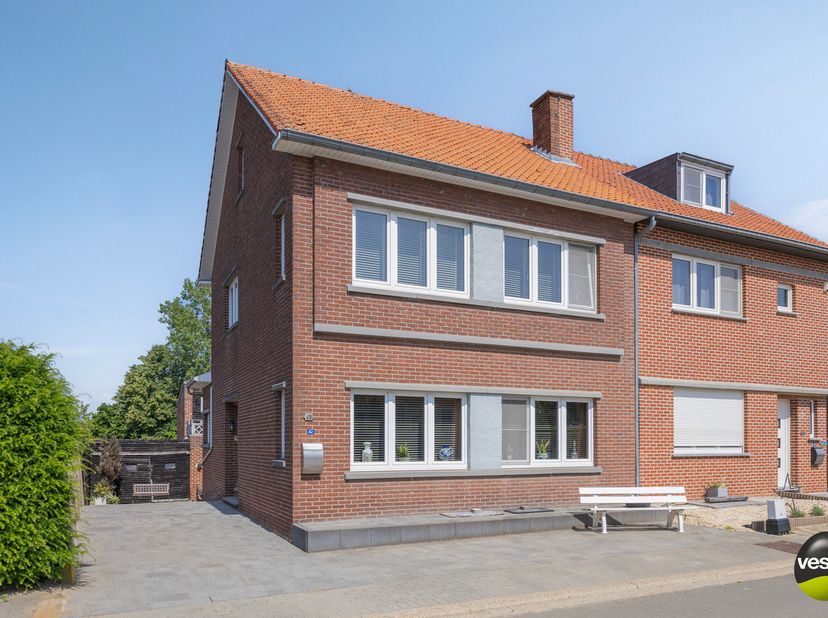 Maison à vendre
                    à 3740 Grote-Spouwen