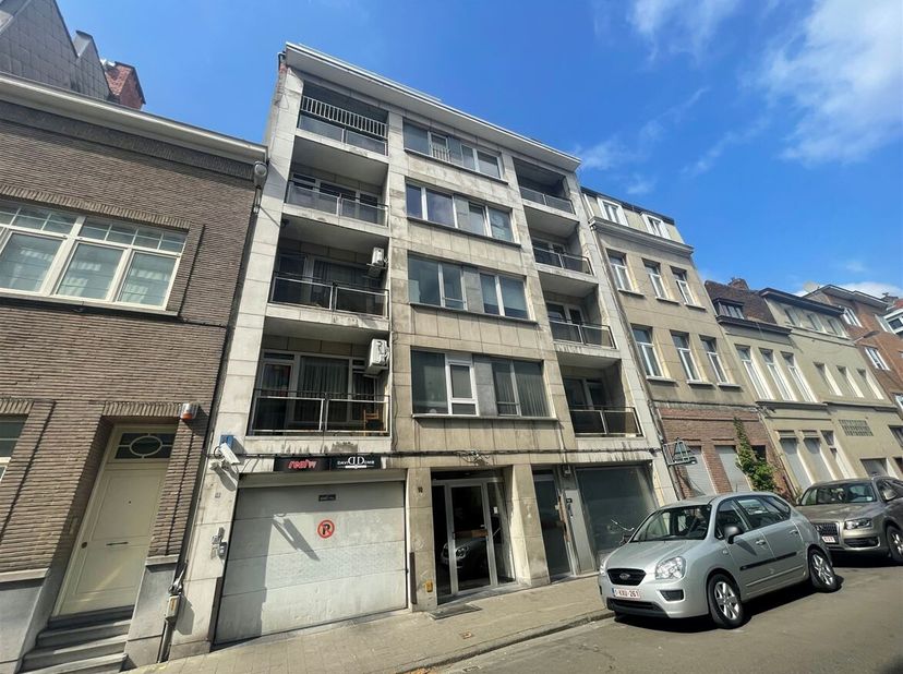 Appartement à louer
                    à 2018 Antwerpen