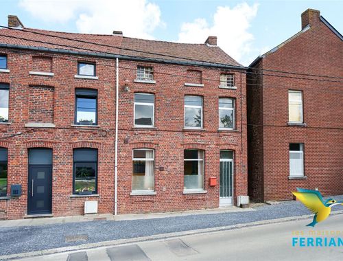                                         Maison unifamiliale à vendre à Waudrez, € 89.000

