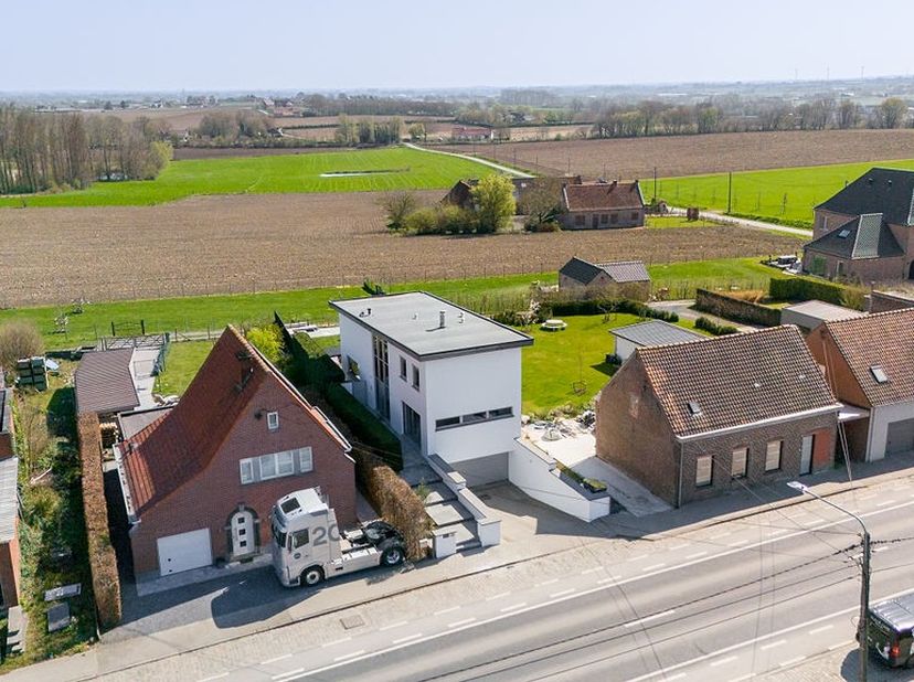 Maison à vendre
                    à 8980 Passendale