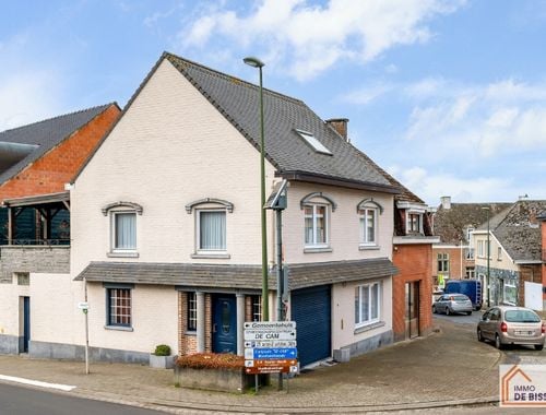                                         Bien commercial à vendre à Gooik, € 315.000
