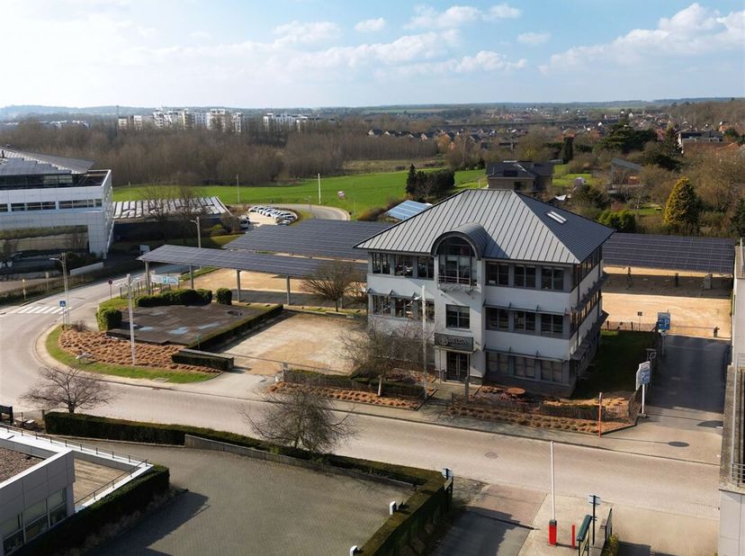BRAINE L&#039;ALLEUD - Ideale locatie in het Parc de l&#039;Alliance, op korte loopafstand van de gemeentekantoren en de Ring,