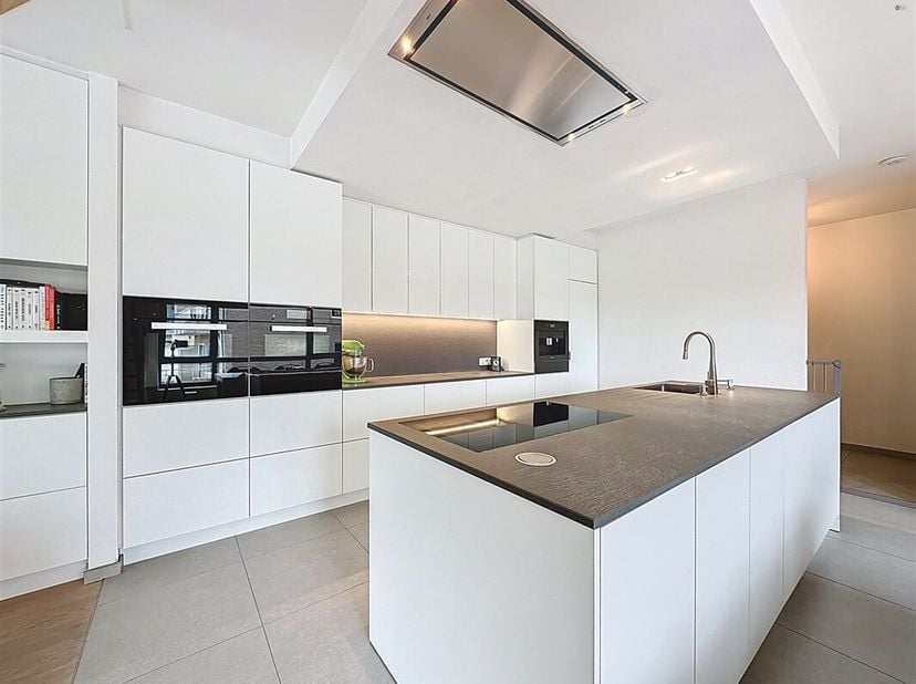 Appartement te koop
                    in 9100 Sint-Niklaas