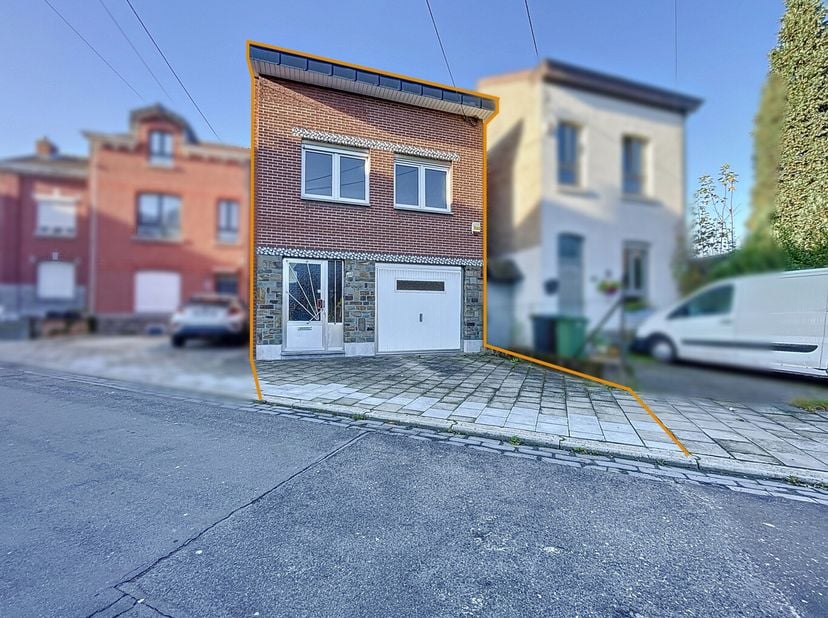 L&#039;Immobilière Borremans vous présente à la vente, cette maison 4 façades à rénover à Seraing.&lt;br /&gt;
Idéalement située dans un quartier calme mais néan