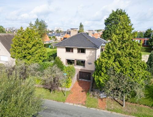                                         Villa te koop in De Panne, € 590.000
