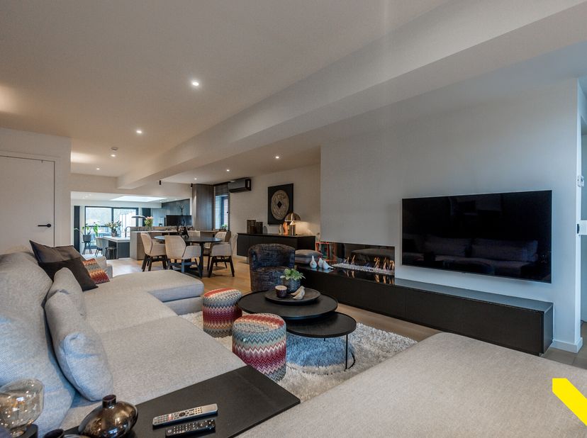 Appartement à vendre
                    à 2400 Mol