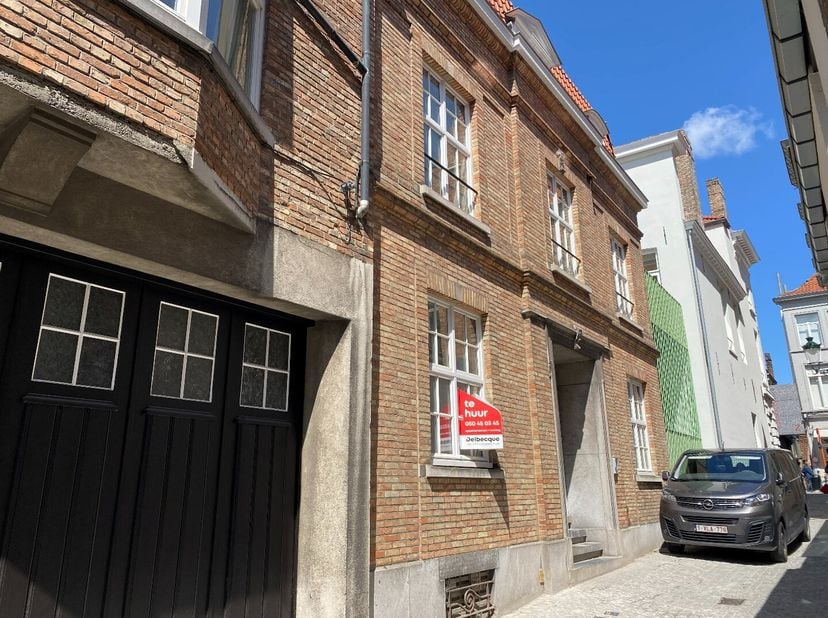 Maison à louer
                    à 8000 Brugge
