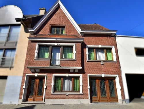                                         Maison à vendre à Gullegem, € 325.000
