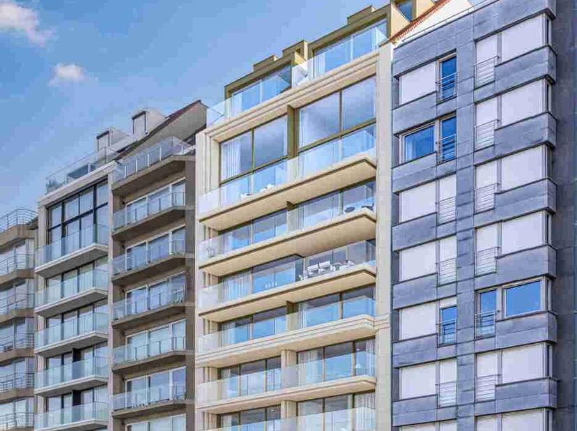 Cest avec fierté que nous vous présentons la Résidence Sérénité : une opportunité unique de vivre dans lun des derniers projets de construction neuve