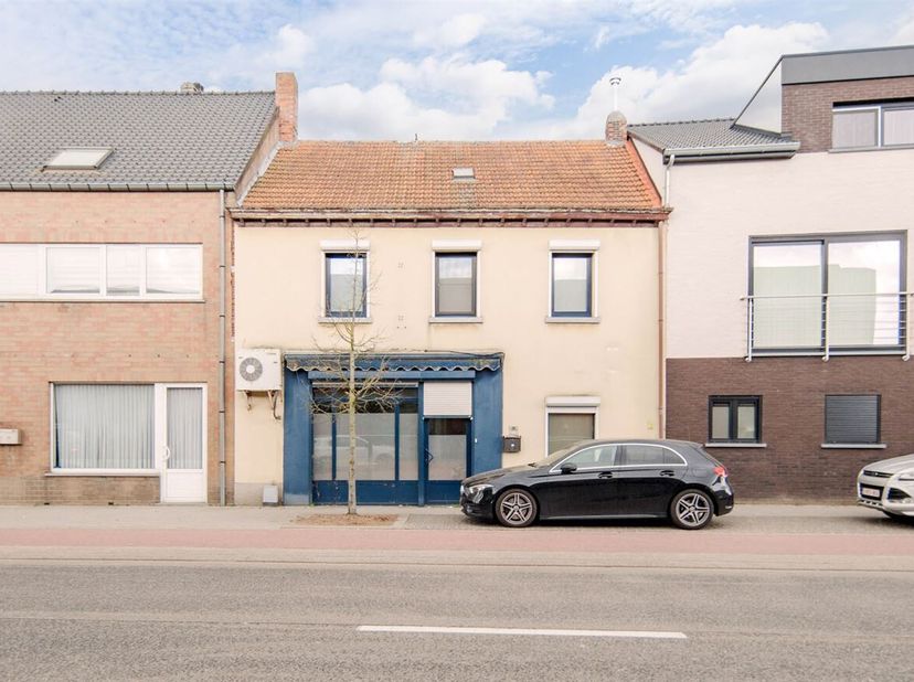 Bien professionnel à vendre
                    à 3945 Kwaadmechelen