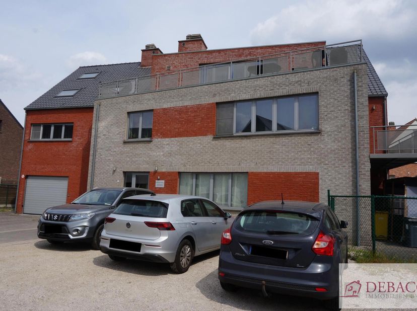 Appartement à louer
                    à 2260 Oevel