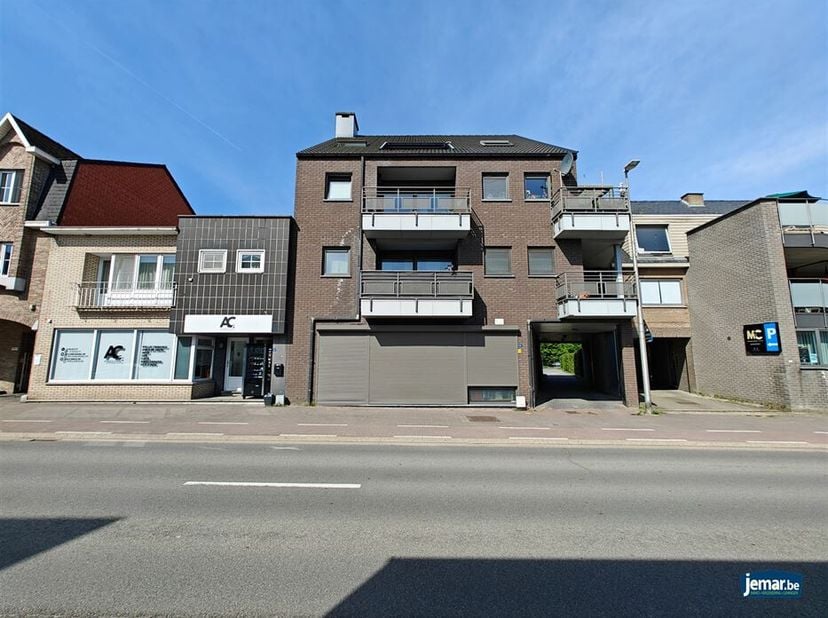 Bien professionnel à vendre
                    à 3630 Eisden