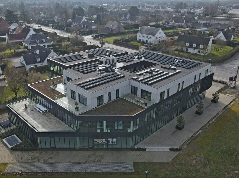 Hèlen Park is een kwalitatieve nieuwbouwontwikkeling op een strategische locatie langs de Vijfseweg, de commerciële verbindingsweg vlakbij de Gentsewe