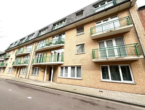                                         Appartement à vendre à Deinze, € 149.000
