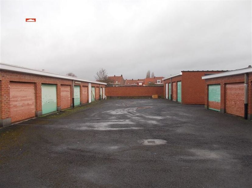 garage ,  € 60,00/m