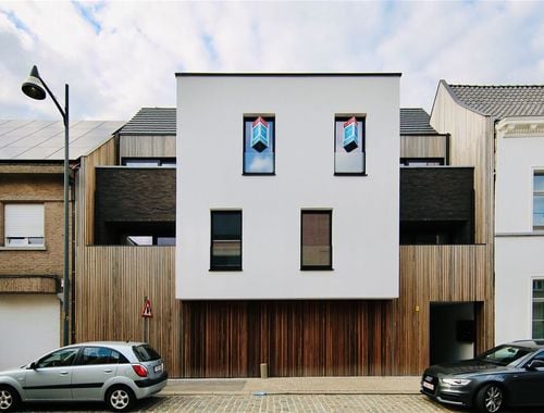                                         Appartement à louer à Vrasene, € 860
