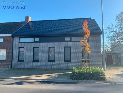                                         Woning te koop in Wijtschate, € 395.000
