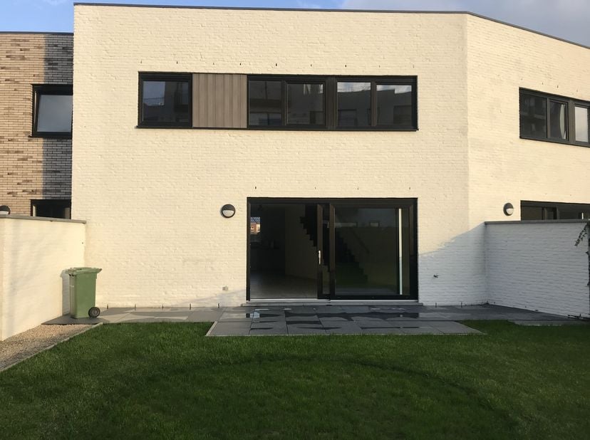 Maison à louer
                    à 3500 Hasselt