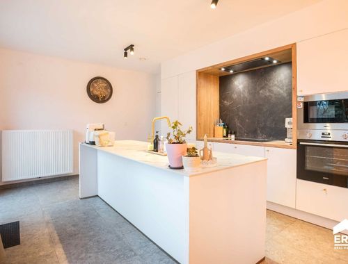                                         Woning te koop in Wijtschate, € 289.000
