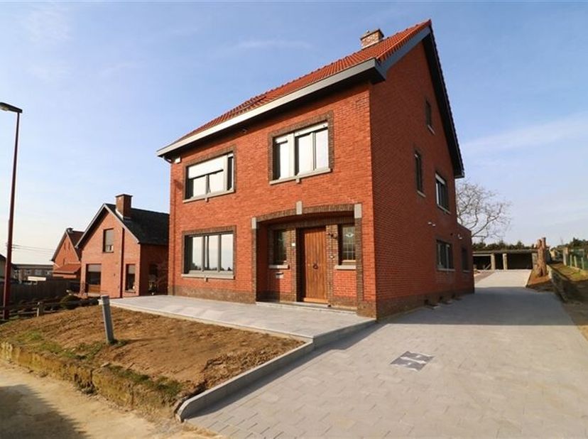 Maison à louer
                    à 3270 Scherpenheuvel