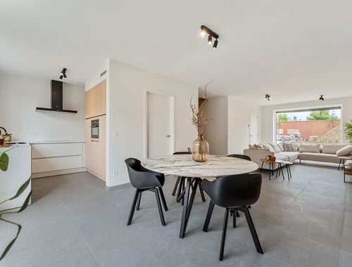                                         Woning te koop in Wevelgem, € 346.563,89
