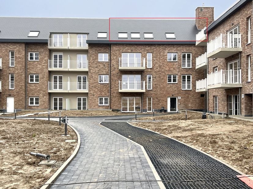 Penthouse au 3e étages 3ch de 160,20m² + 13,70m² de terrasse orientée sud-ouest. Hendrix vous propose La résidence &quot; Le Val dEugène &quot; qui se trouve à