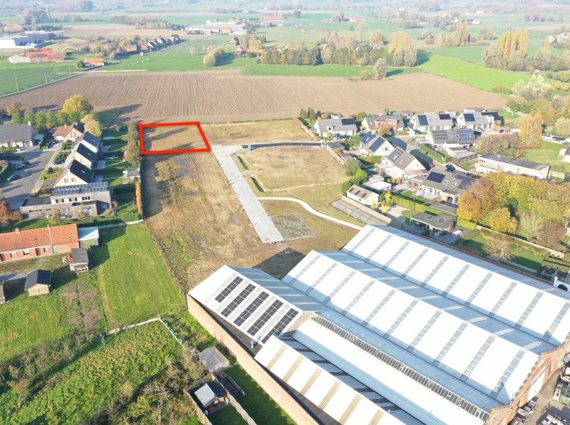 Terrain à vendre
                    à 8800 Beveren