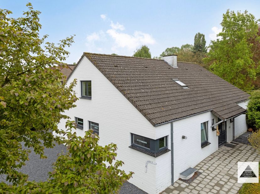 Maison à vendre
                    à 3680 Maaseik