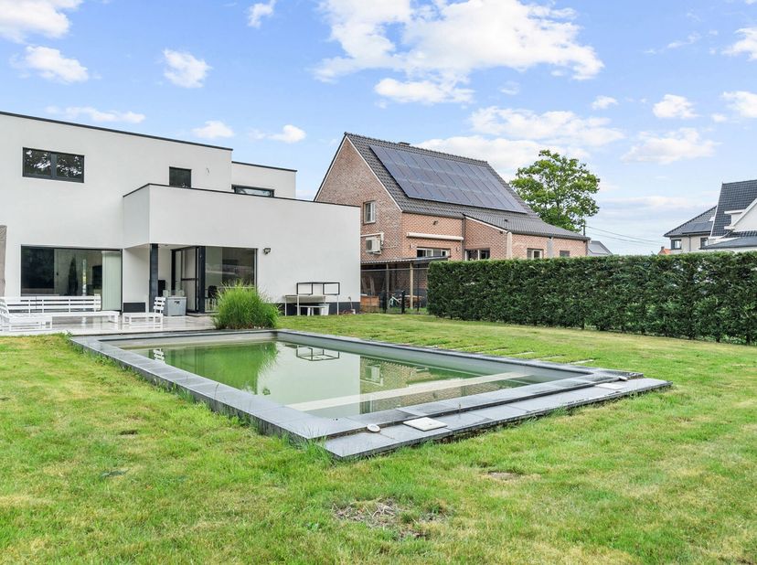 Maison à vendre
                    à 3290 Deurne